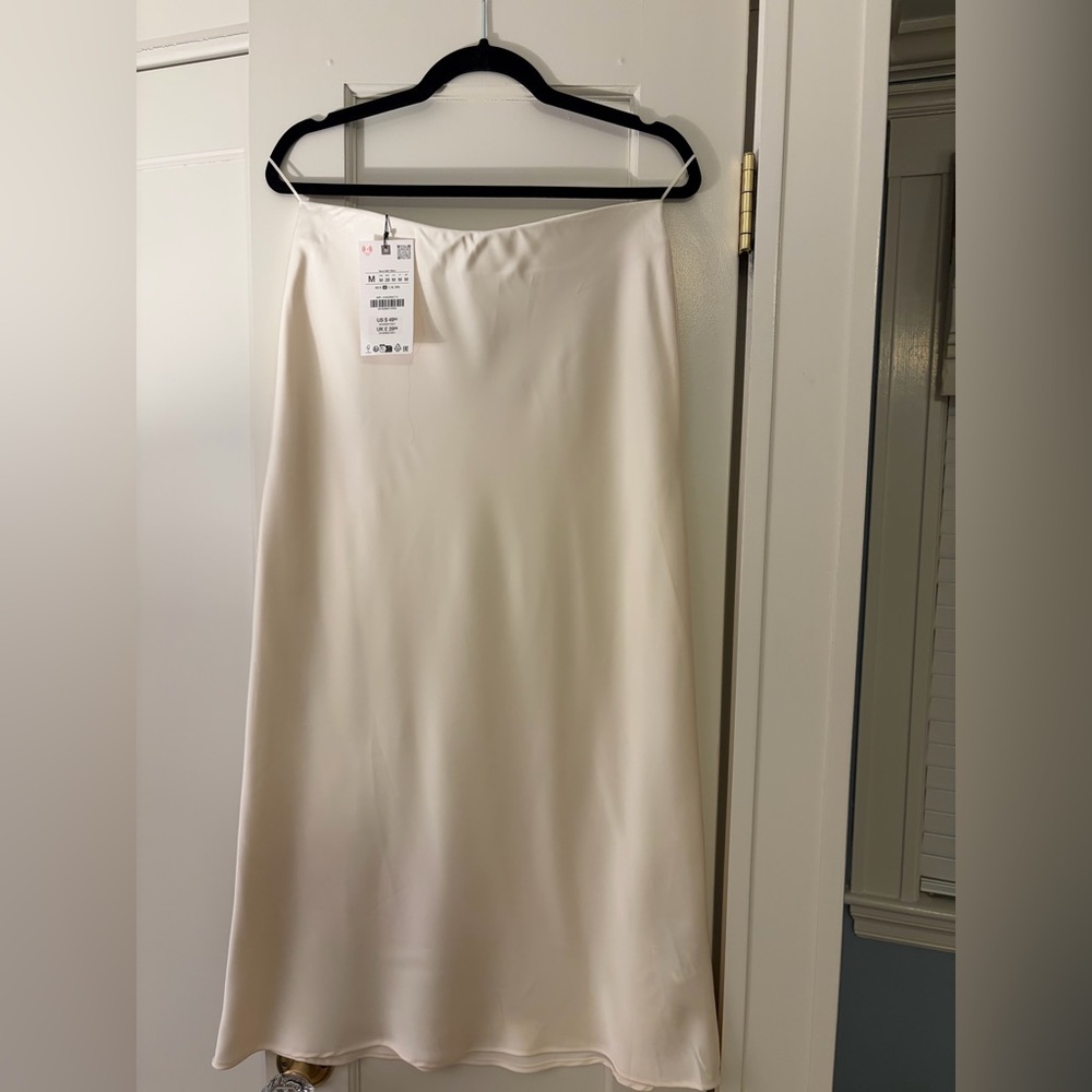 NWT Zara Long Silk Skirt-Size Medium